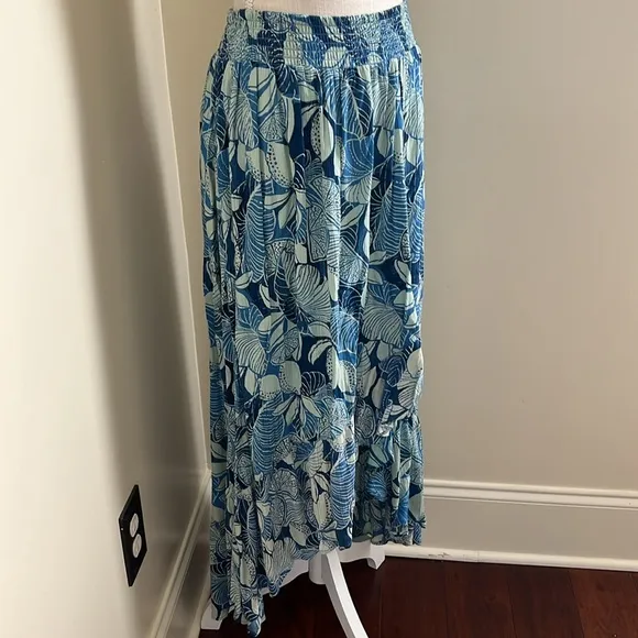 🆕 Angie Maxi Skirts