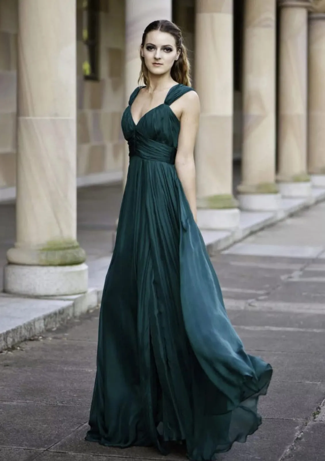 A-line V Neck Straps Floor-Length Chiffon Wedding Party Bridesmaid Dress, Pleated