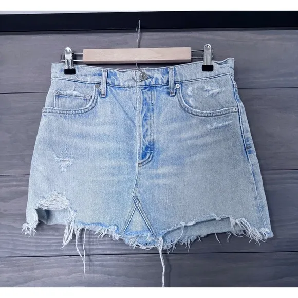 Agolde Quinn High Rise Mini Skirt Size 28 Light Wash Revolve Jean Denim