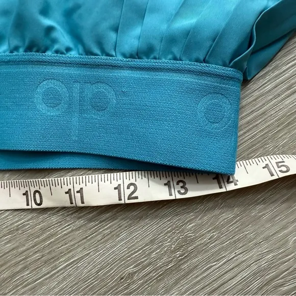 Alo Yoga Aces Turquoise Pleated mini skirt tennis shorts skorts Asymmetrical L