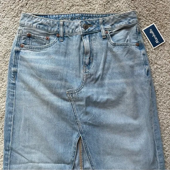 AMERICAN EAGLE DREAMY DRAPE LOW RISE DENIM MAXI SKIRT