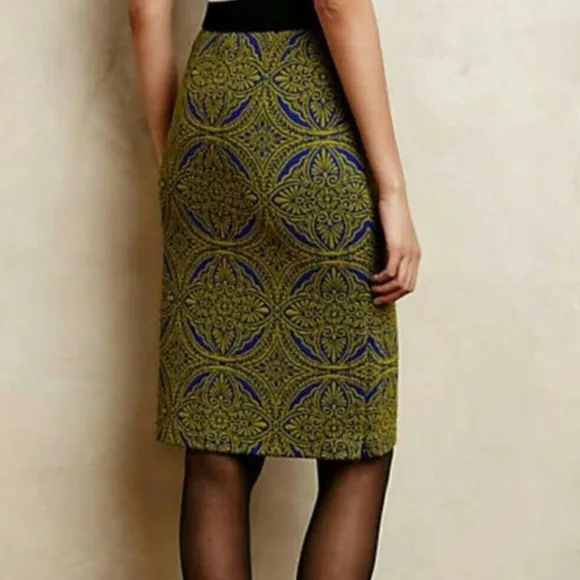 ANTHROPOLOGIE Maeve Medallion Tapestry Knee Length Pencil Skirt Size XS