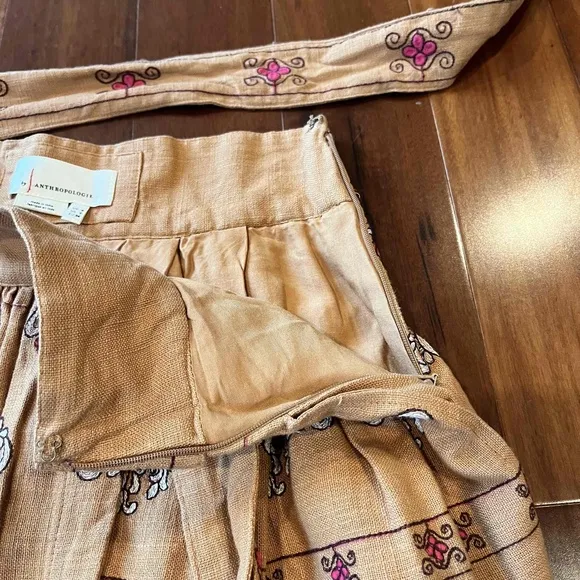 Anthropologie Tan Wrap Skirt Mini Tie Waist Woven Paisley Print Boho Size US 2
