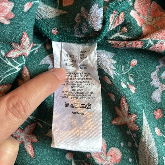 Anthropologie Zenia blue / green floral flutter sleeve mini dress with pockets
