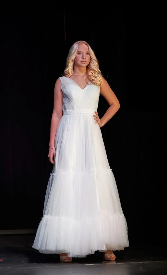 BALLERINA A Line Pleated Tulle Bridal Gown