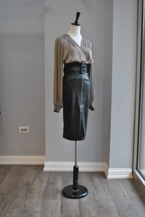 BLACK FAUX LEATHER HIGH WAISTED PENCIL SKIRT WITH A ZIPPER AND A BELT