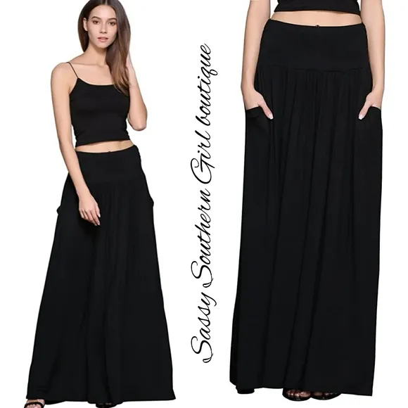 🆕⭐Boho Black pocket maxi skirt