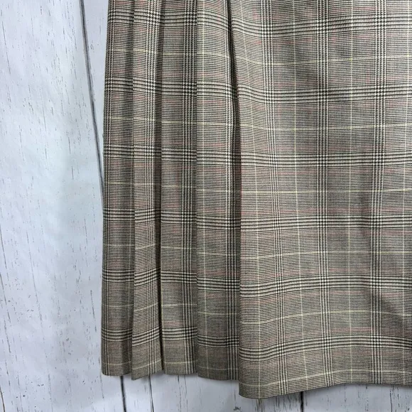 Brooks Brothers Plaid Skirt Pleated Clueless Wool Tan Knee Length A Line Skirt