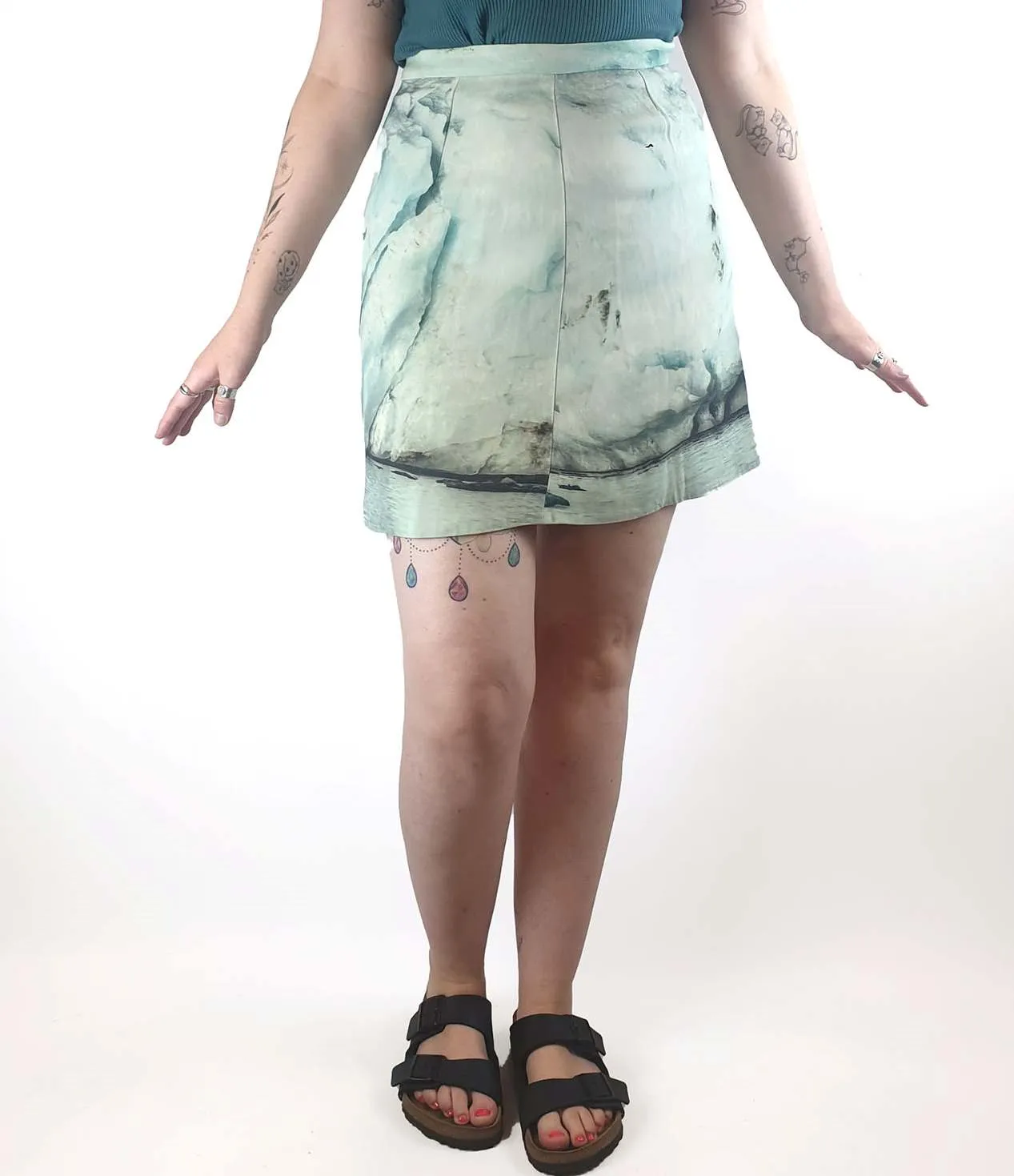 Bul unique green print skirt size 12
