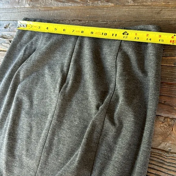 CAbi grey stretch peplum zippered top with midi length pencil skirt EUC size 6