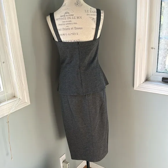 CAbi grey stretch peplum zippered top with midi length pencil skirt EUC size 6