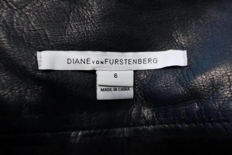 Diane von Furstenberg Betsey Leather Skirt Navy Size 6 Pleated A-Line