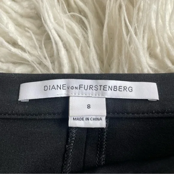 Diane Von Furstenberg DVF Black Stretch Ponte Kimmie Pencil Skirt EUC Size 8
