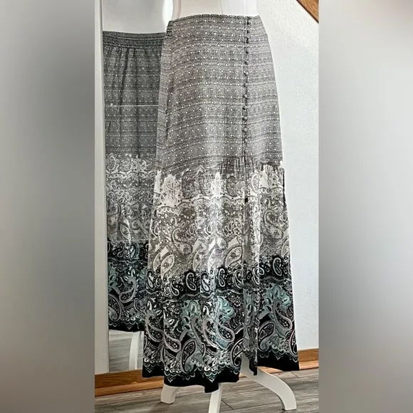 Express boho maxi skirt Small