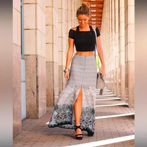 Express boho maxi skirt Small