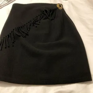 Fabulous Mag Deline cashmere &amp; wool fringe pencil skirt – French