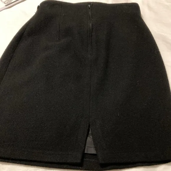 Fabulous Mag Deline cashmere &amp; wool fringe pencil skirt – French