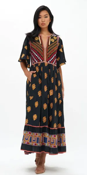 Flirty V Neck Maxi in Lucknow Black