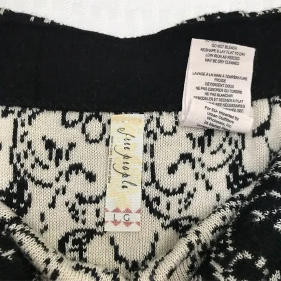 FREE PEOPLE Black &amp; White Irreplaceable Knit Pull On Midi Pencil Skirt Large