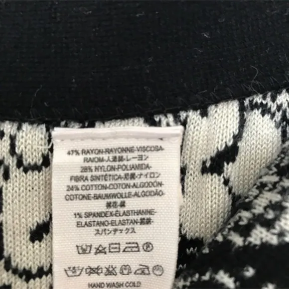 FREE PEOPLE Black &amp; White Irreplaceable Knit Pull On Midi Pencil Skirt Large