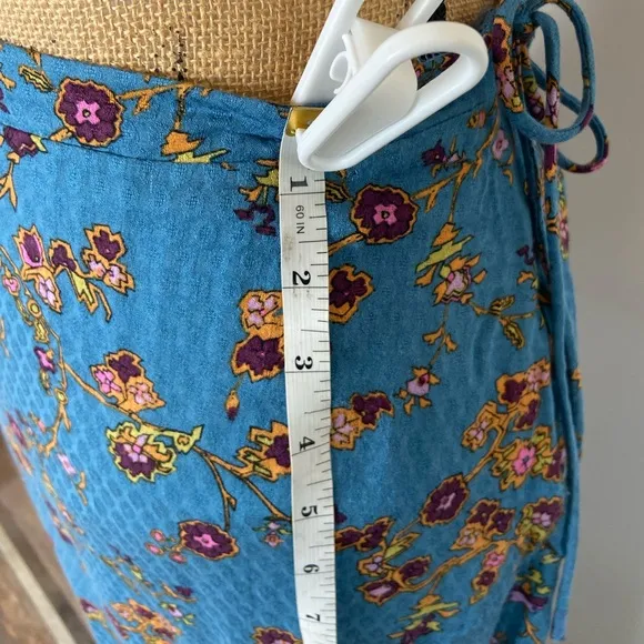 Free People Talia Floral Maxi Skirt Size XS Blue Boho Gypsy Hippie Festival