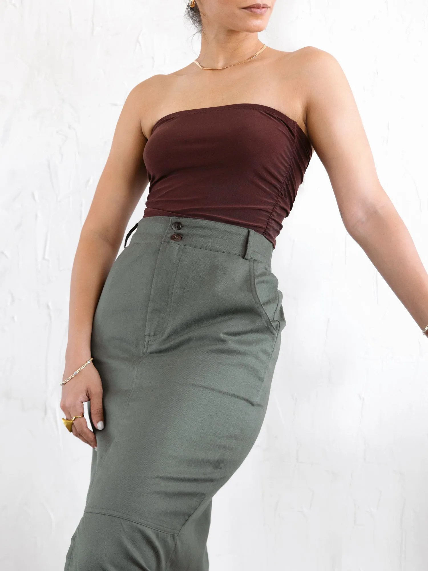 Front Slit Detailed Back Elasticated Skirt