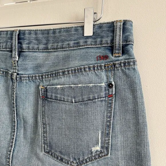 GAP Vtg Y2K Micro Mini Denim Skirt Size 10 Preppy Low Rise Raw Hem Distressed