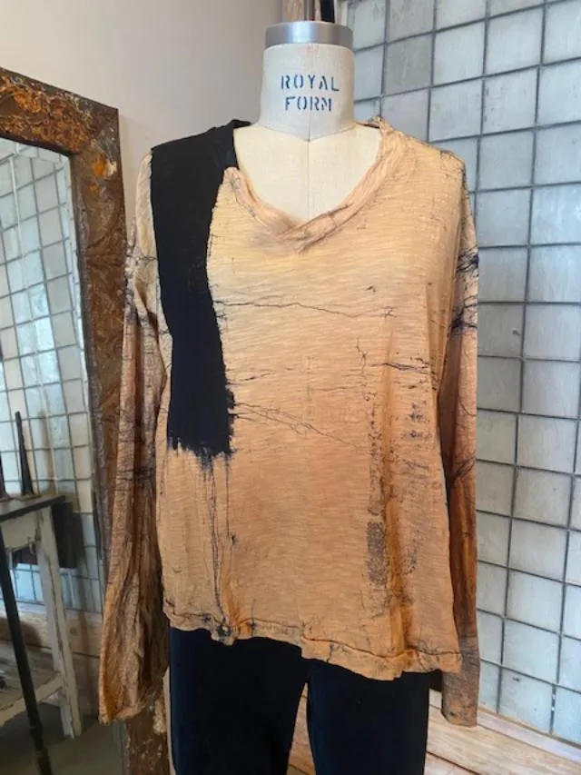 Gilda Midani V-Trap Long Sleeve Tee