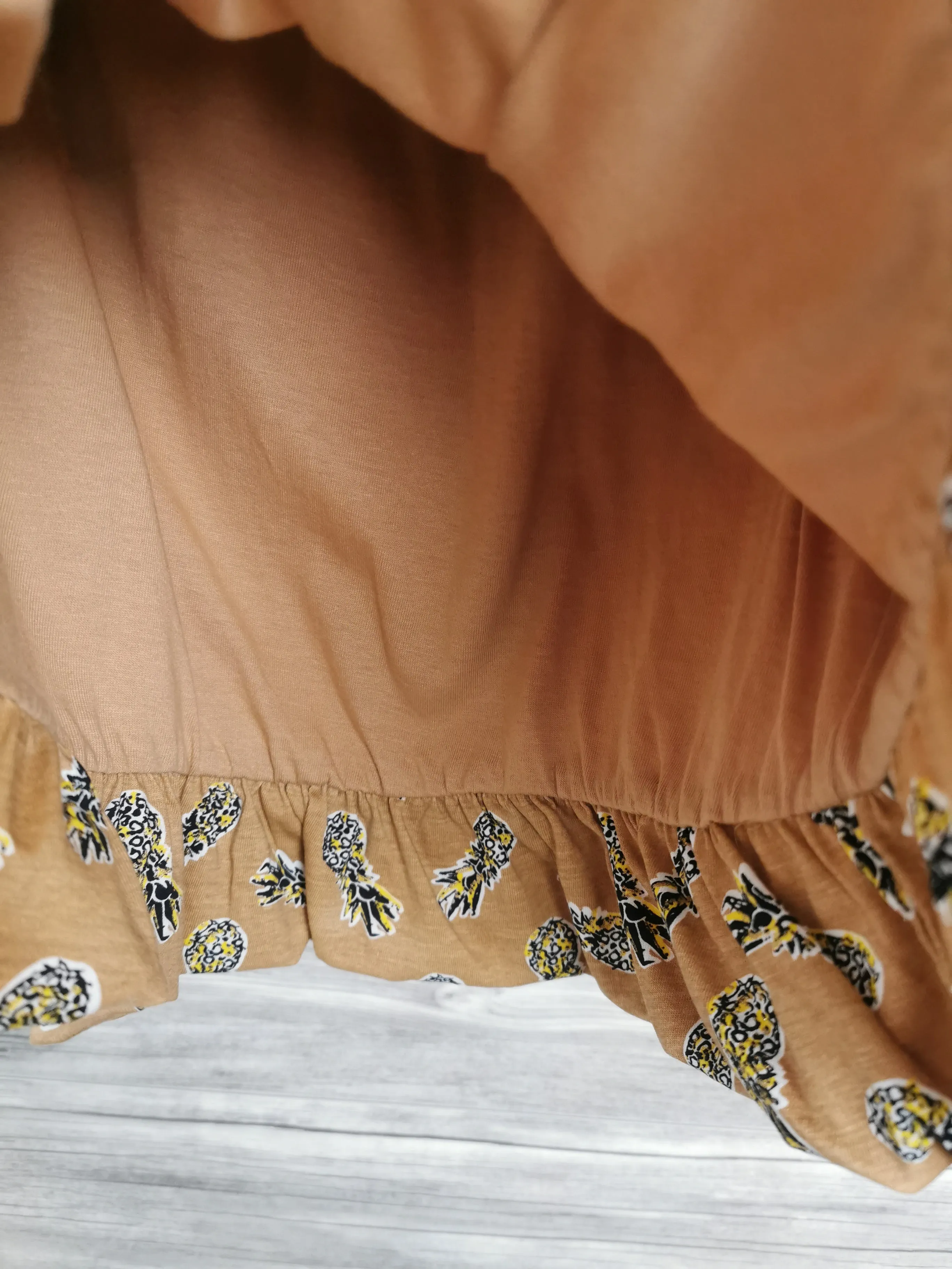 GIRL SIZE(S) MEDIUM (10 YEARS) & XL (14 YEARS) - DEX Kids, Graphic Print Skirt NWT B52