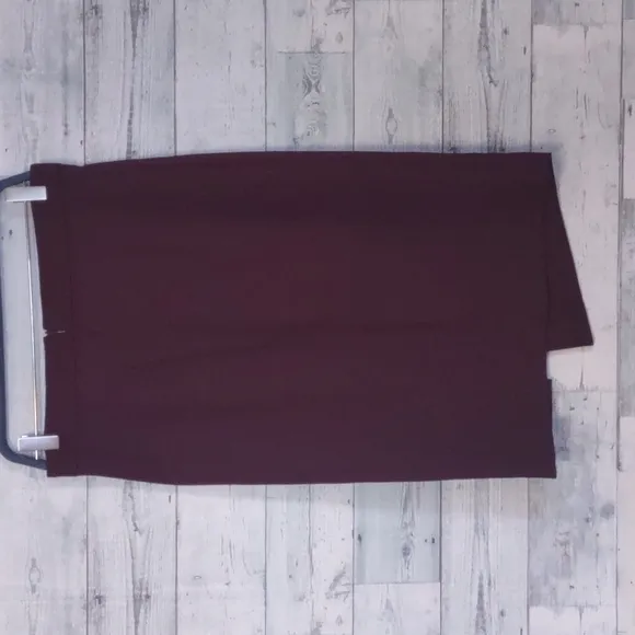 Halogen Zip Detail Pencil Skirt 10 Burgundy