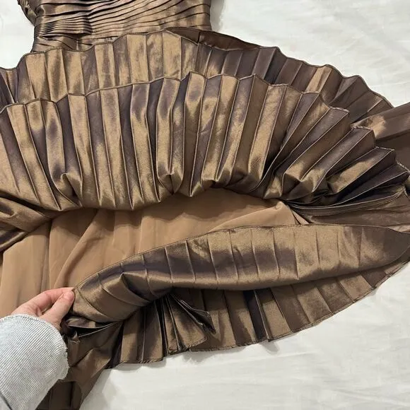 HALSTON HERITAGE Strapless Bronze  Cocktail Dress Dress SIZE 4