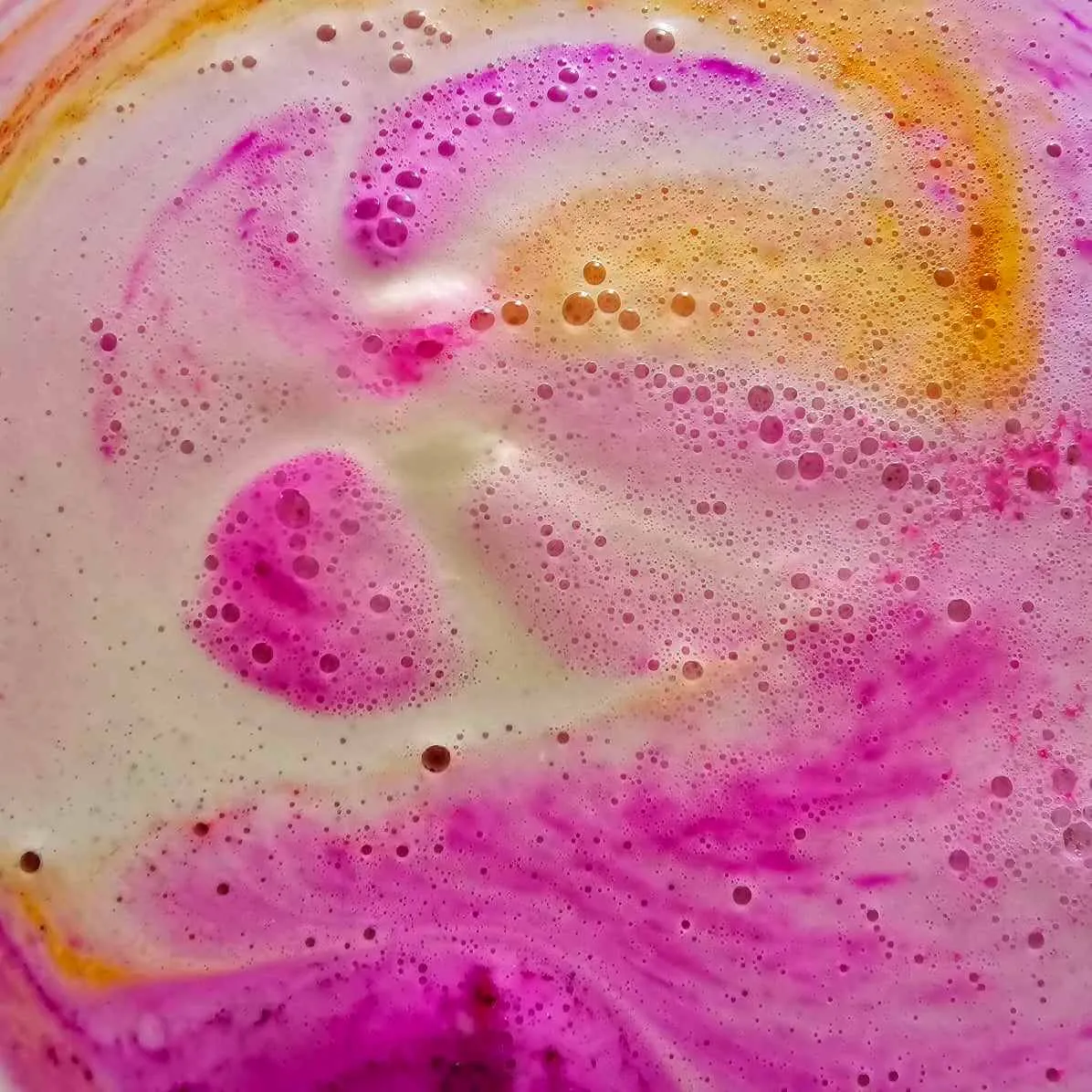 Hawaiian Blossom Bath Bomb