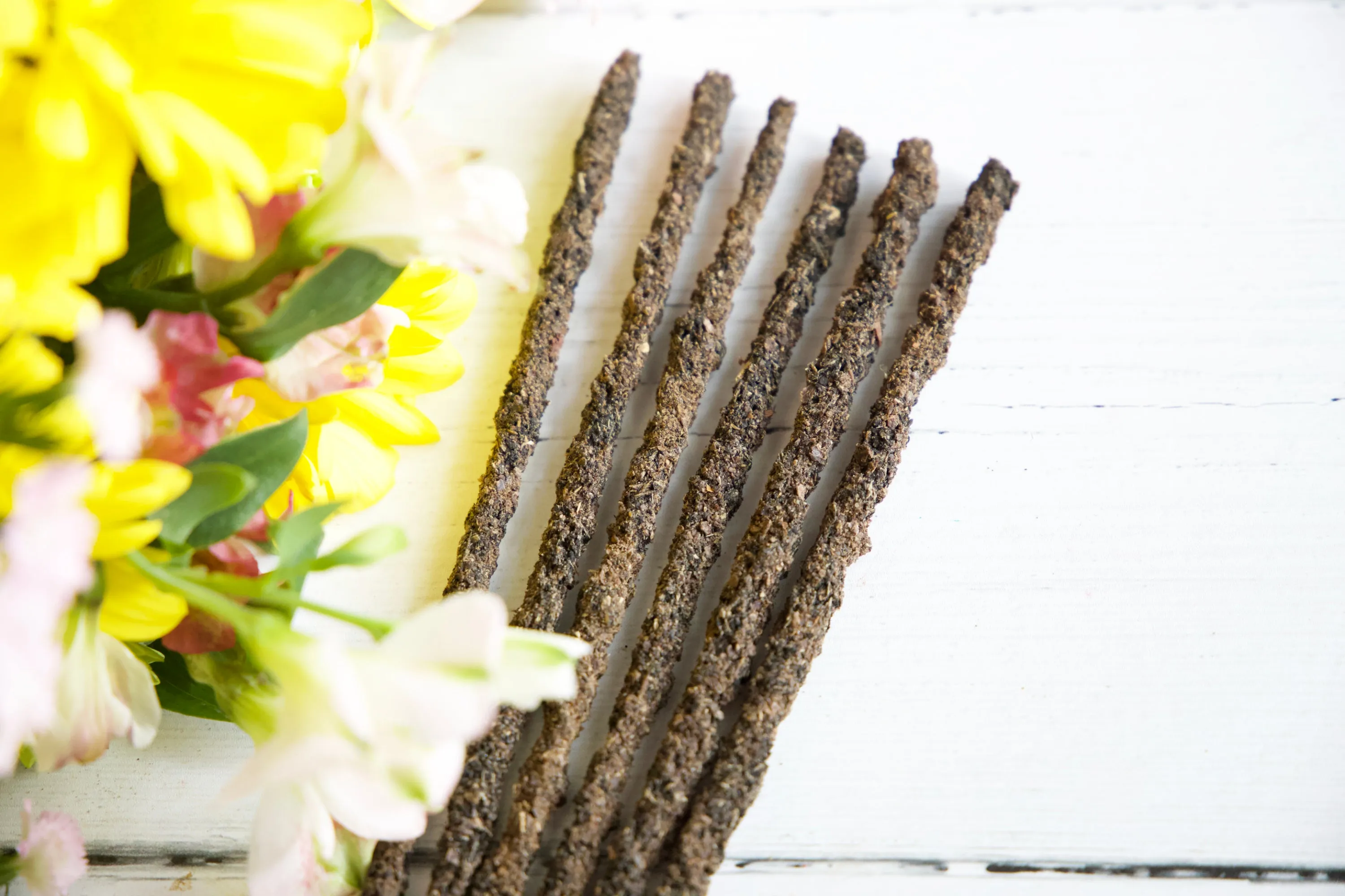 Hibiscus incense sticks
