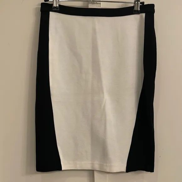 Intermix Black and White Stretch Pencil Skirt