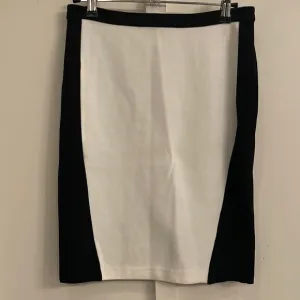 Intermix Black and White Stretch Pencil Skirt