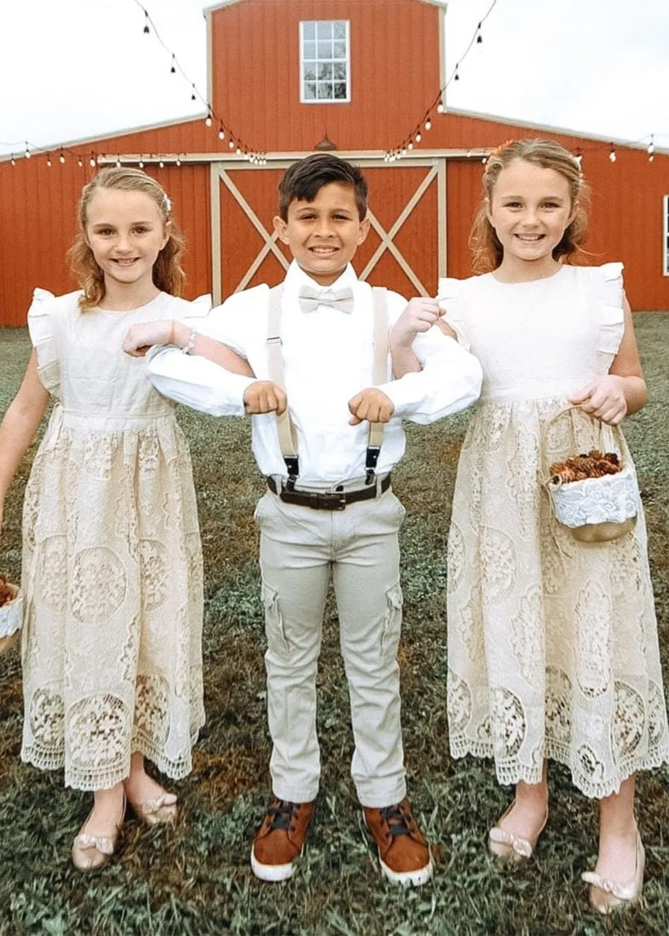 Jasmine Lace Communion Girl Dress in Ivory