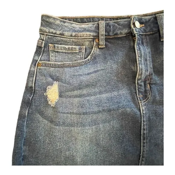 JBD BY JUST BLACK DENIM Women's Distressed Denim Mini Skirt Blue Size Large NWT