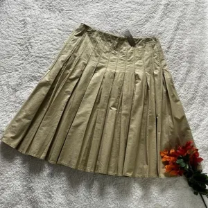 J.CREW‎ Pleated Skirt Women Beige Sz12  A-Line Midi casual workwear