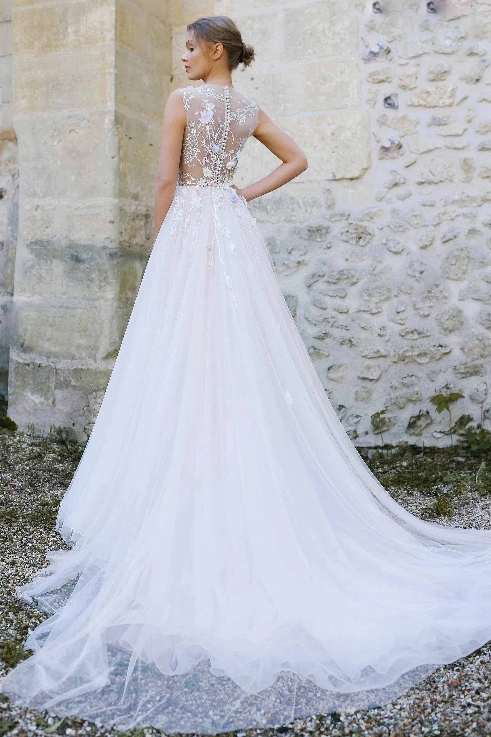 Jewel-Neck Sleeveless A-Line Tulle Pleated Dress With Appliques And Illusion