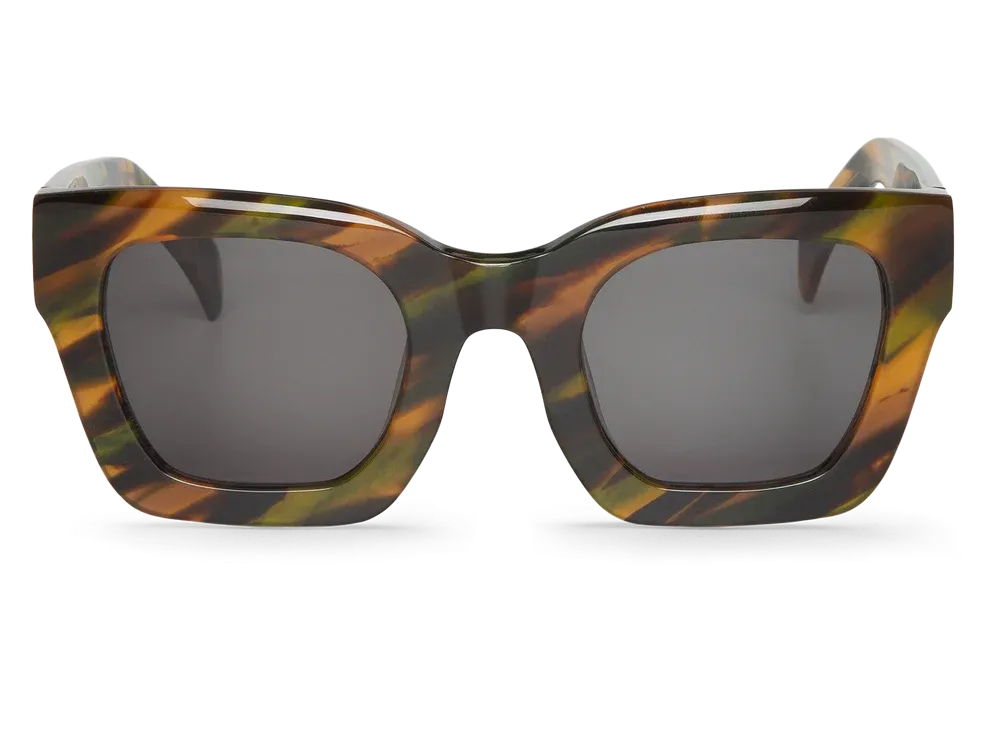 JUNGLE BONDI WITH CLASSICAL LENSES