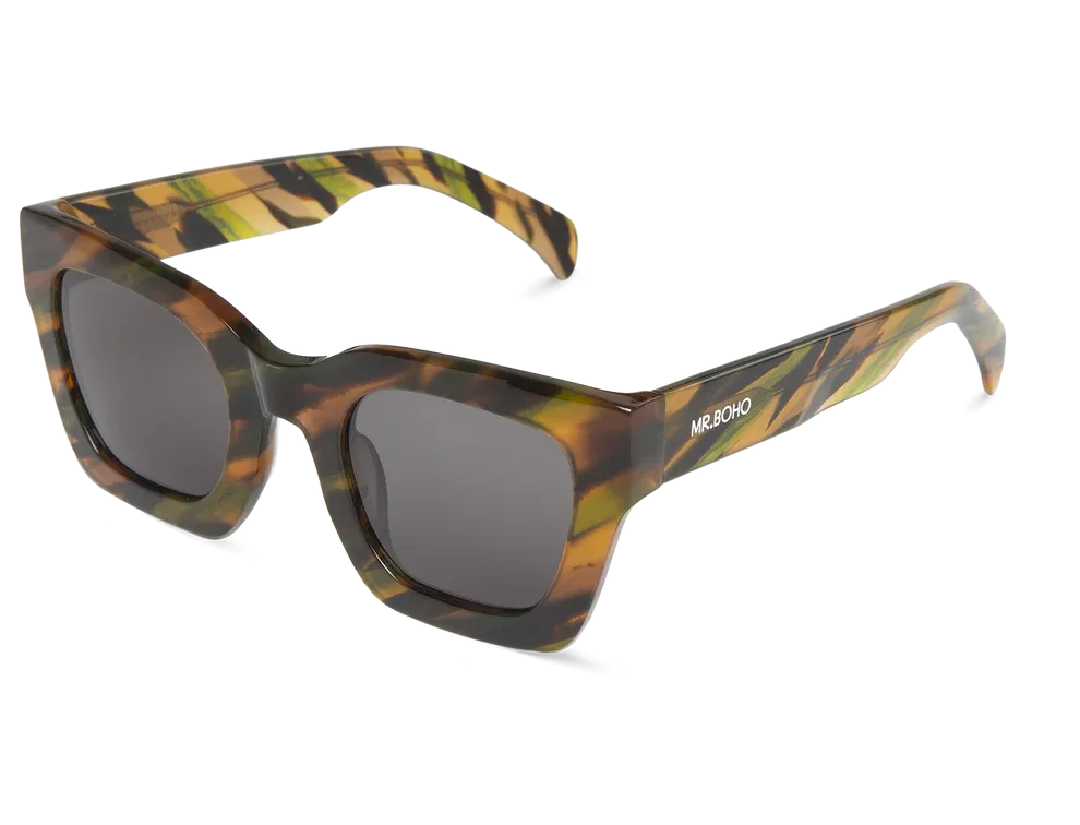 JUNGLE BONDI WITH CLASSICAL LENSES