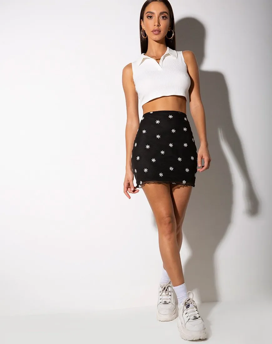 Kinnie Mini Skirt in Black Daisy Embro White