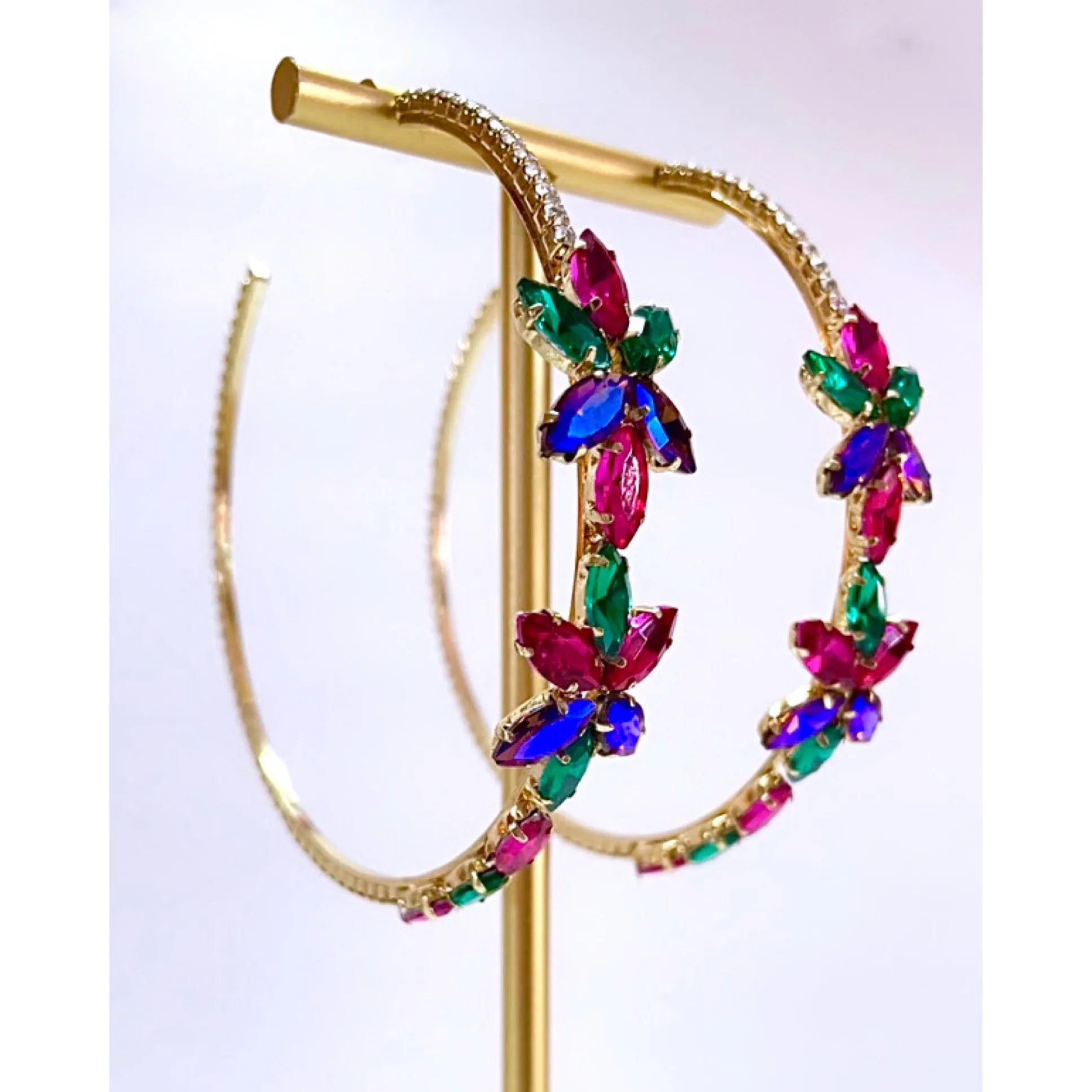 LILLY HOOP EARRINGS