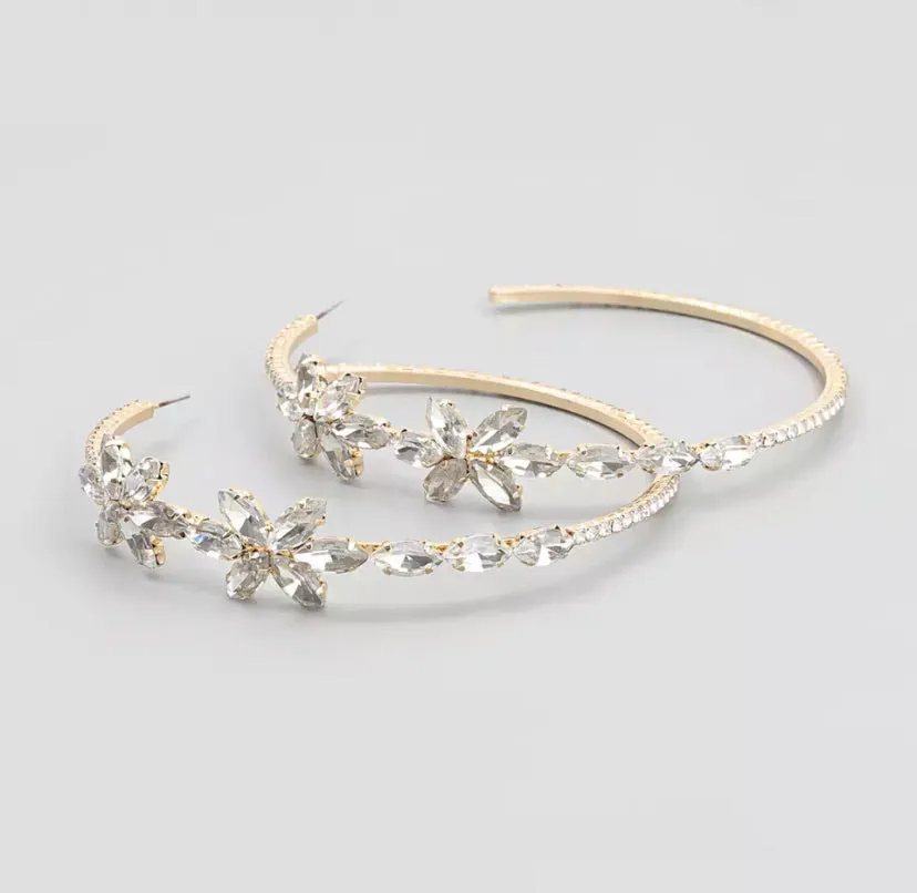 LILLY HOOP EARRINGS