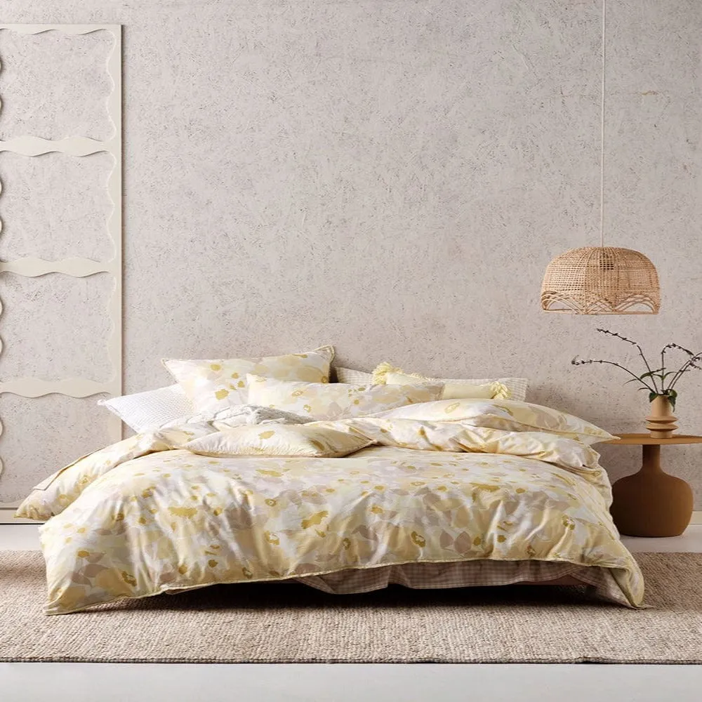 Linen House Daffodil Garden Duvet Cover Set