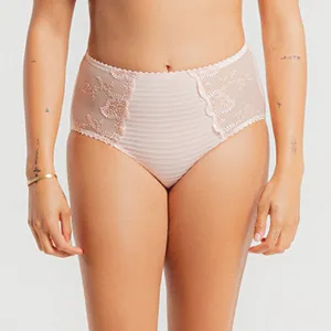 Louisa Bracq Elise Brief
