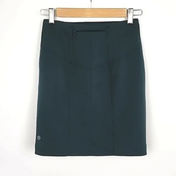 Lululemon &amp;Go Cityfarer Dark Fuel Green Stretch Mini Slip On Pencil Skirt Size 4
