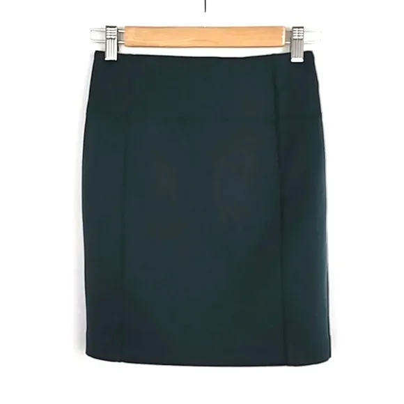 Lululemon &amp;Go Cityfarer Dark Fuel Green Stretch Mini Slip On Pencil Skirt Size 4