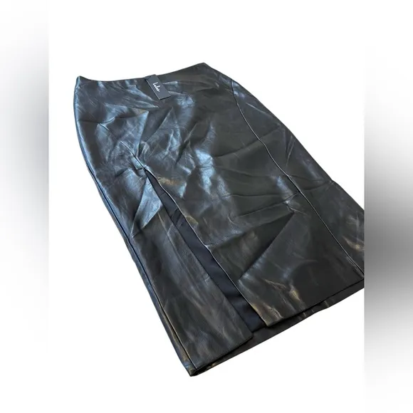 LULU’S Irresistibly Fly Back Vegan Pencil Very Matrix Skirt New Faux Leather