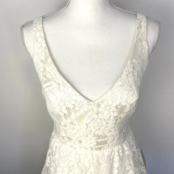 Lulus Now That I've Found You Lace Tiered Maxi Dress In White Size Small New